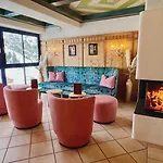 Andi's Skihotel 4*