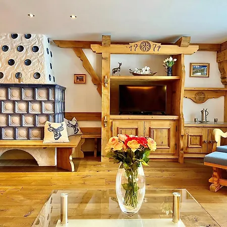 Andi's Skihotel 호텔 오베르타우에른