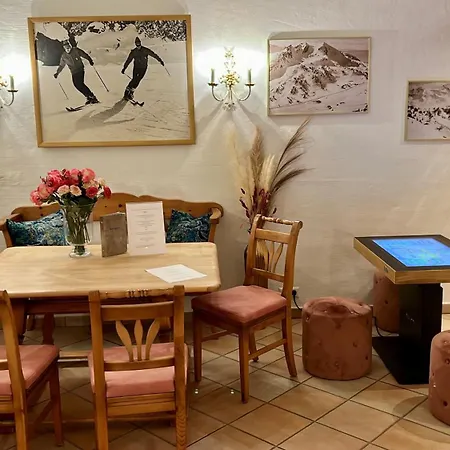 מלון Andi's Skihotel אוברטאורן