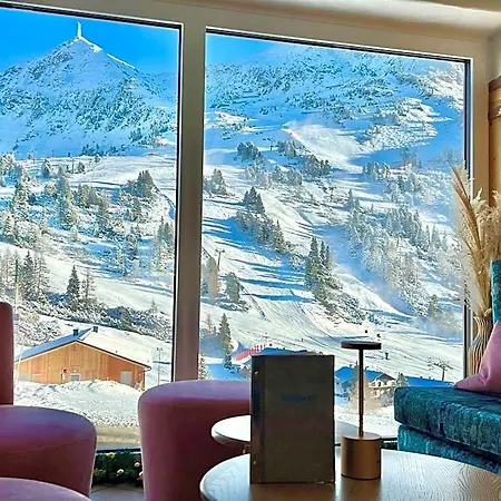 Andi's Skihotel 4* אוברטאורן