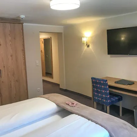 Andi's Skihotel מלון