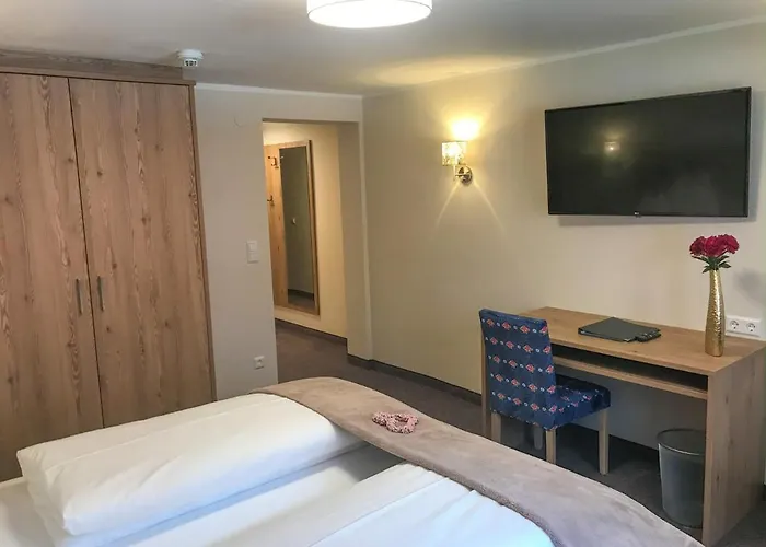 Andi's Skihotel 호텔